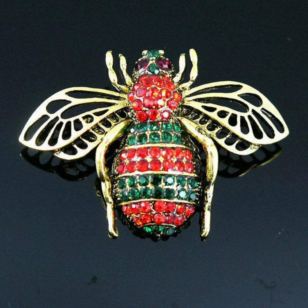 Red and Green Bee Pendant Brooch NWT-